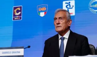 El presidente de la Federación Italiana de Futbol dimite tras el desastre de la selección