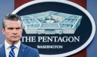 EE.UU. advierte que está listo para reiniciar ataques contra Irán si no llega a un acuerdo de paz