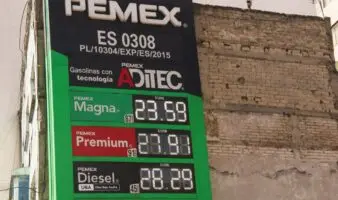 ¿Qué pasa si cargas gasolina magna en lugar de premium a tu coche?