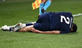 Champions League: Achraf Hakimi, lateral del PSG, pierde por lesión la vuelta ante Bayern Munich | Video