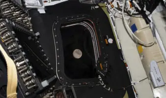 Artemis II, a punto de romper el récord histórico de distancia humana en el espacio