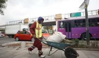A dos meses del Mundial, la Ciudad de México sufre por los preparativos
