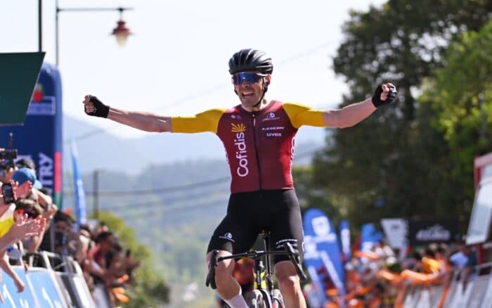 Ciclismo | Aranburu se adjudica la cuarta etapa; Seixas refuerza su liderato en la Vuelta al País Vasco | Video