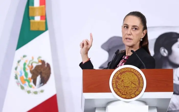 La mañanera de Sheinbaum | Respalda llamado de paz del papa León XIV ante las críticas de Trump (13/04/2026)