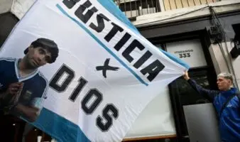 Comienza nuevo juicio por la muerte de Diego Armando Maradona