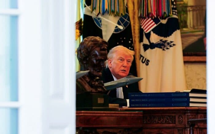 Trump considera que la propuesta de Irán 'no es lo bastante buena', aunque sí es 'un paso muy relevante'