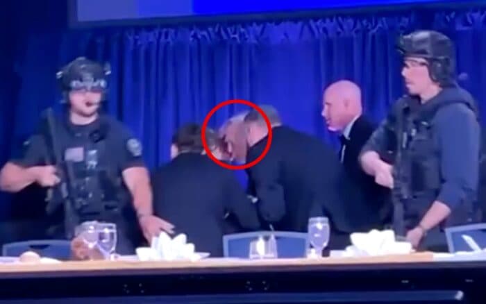 Aristegui en Vivo: Funcionarios mexicanos, en la mira de EE.UU., según reporte; tirador de cena lanza señalamientos a Trump (27/04/2026)