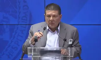 Renuncia César Jáuregui como fiscal de Chihuahua; admite omisiones en operativo con agentes de EE.UU.