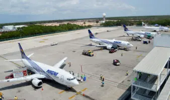 Magnicharters suspende vuelos por dos semanas; gobierno activa plan de atención para pasajeros