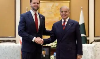 Irán y Estados Unidos inician negociaciones "directas" con Pakistán de mediador