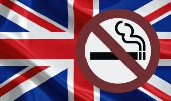 Reino Unido aprueba una ley para prohibir fumar de por vida a los nacidos después del 2008