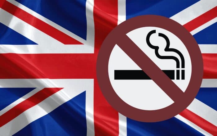Reino Unido aprueba una ley para prohibir fumar de por vida a los nacidos después del 2008