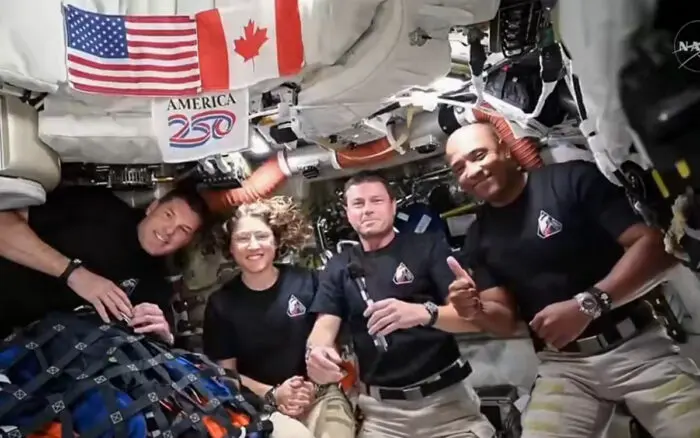 'Vimos cosas que ningún ser humano había visto antes': tripulación de Artemis II relata a Trump sobrevuelo lunar