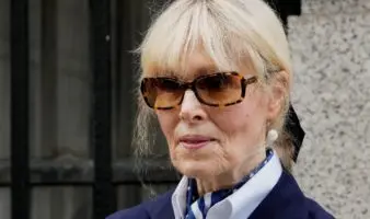 Departamento de Justicia investiga a E. Jean Carroll, que acusó a Trump de agresión sexual