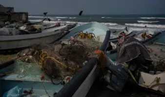 Oceana alerta que comunidades pesqueras siguen sin reparación tras derrame de Pemex en el Golfo de México