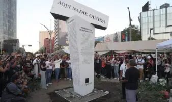 El antimonumento que recuerda a los periodistas asesinados y desaparecidos en México