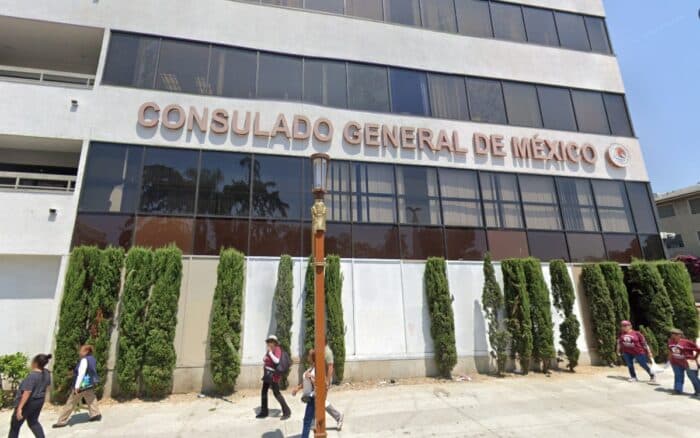 Estados Unidos evaluará cerrar algunos consulados de México: CBS News