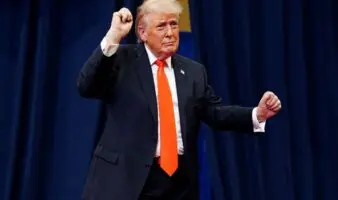 Trump imita la voz de Sheinbaum y reafirma su postura sobre el Golfo de México