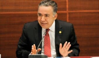 Inzunza debe decidir si vuelve al Senado pese a investigación: Sheinbaum