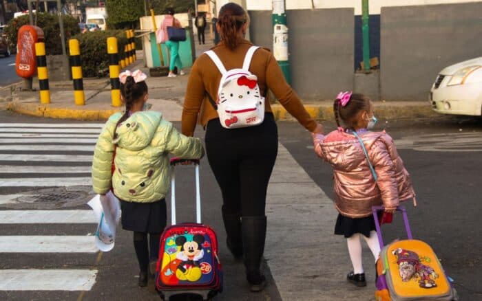 Millones de madres trabajadoras afectadas por fin de ciclo escolar anticipado: Coparmex