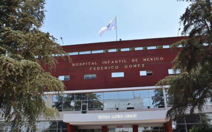 Hospital Infantil de México se va a paro tras denuncias de acoso; Secretaría de Salud investiga