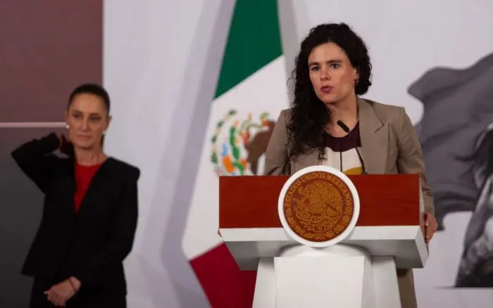 La mañanera de Sheinbaum | Enviará iniciativa para alertar a partidos sobre candidatos con nexos criminales