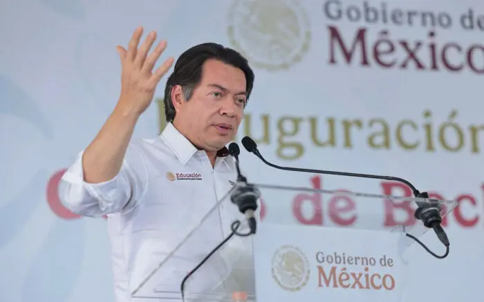 Backhoff acusa 'cinismo' de la SEP por admitir falta de clases efectivas al final del ciclo