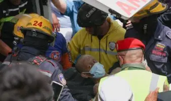 Suman 33 personas rescatadas con vida tras devastadores terremotos en Venezuela