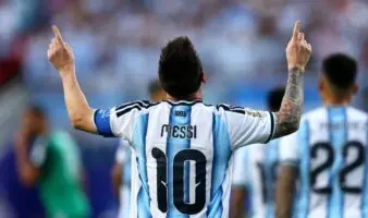 Lula bromea con 'contratar a Messi' para Brasil