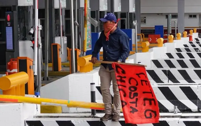 CNTE dará paso libre en casetas de acceso a la CDMX