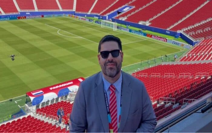 Mundial 2026: Revoca FIFA acreditación a periodista paraguayo por llamar 'ladrón' al árbitro salvadoreño Bartón | Video