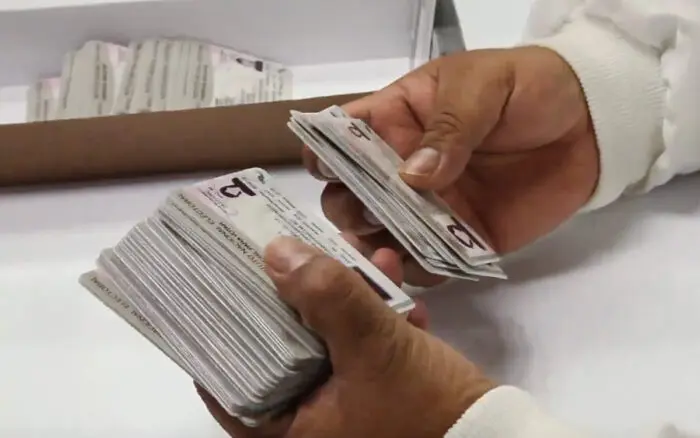 INE presenta nueva Credencial para Votar con 25 medidas de seguridad