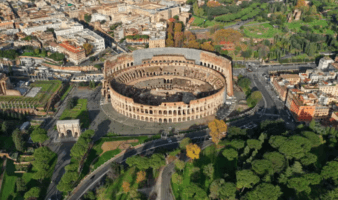 Roma transforma cines y bibliotecas 'refugios climáticos' contra el calor
