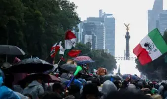 Sube a 4 cifra de muertos durante festejos en el Ángel de la Independencia