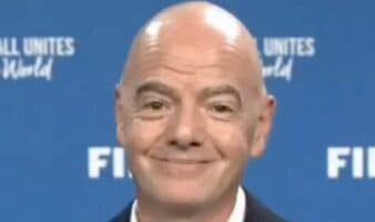 Infantino defiende su plan económico: ‘enriquecer la parte comercial del juego es el paso siguiente’