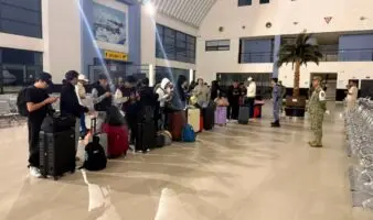 México repatría a 36 connacionales tras sismo en Colombia