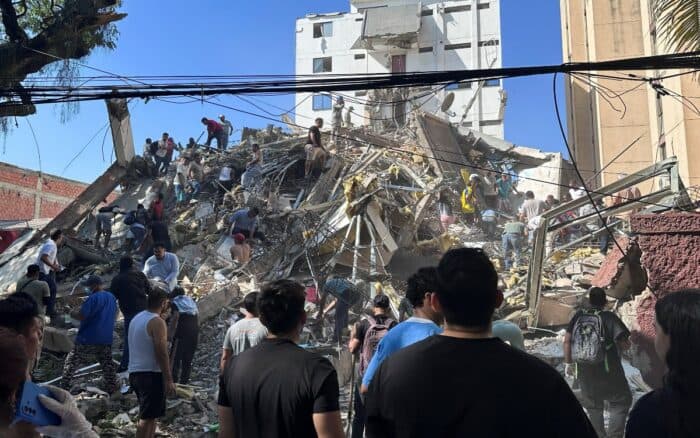 Colombia declara desastre nacional; suman 71 muertos por fuerte sismo
