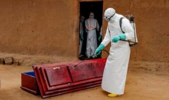 Ébola deja más de 3,000 muertos en República Democrática del Congo