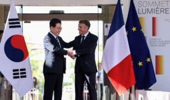 París y Seúl invertirán 1,000 millones de euros en 5 años para impulsar industria audiovisual