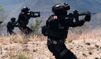Siete abatidos y dos detenidos tras enfrentamiento en Nuevo León