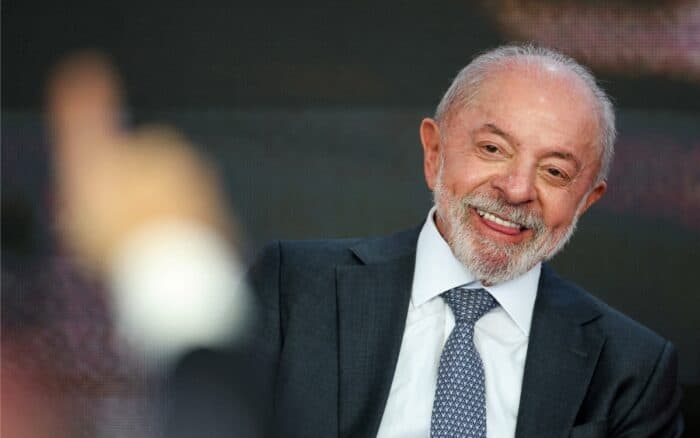 Brasil aprueba la semana laboral de cinco días en un triunfo de Lula previo a la segunda vuelta de las elecciones