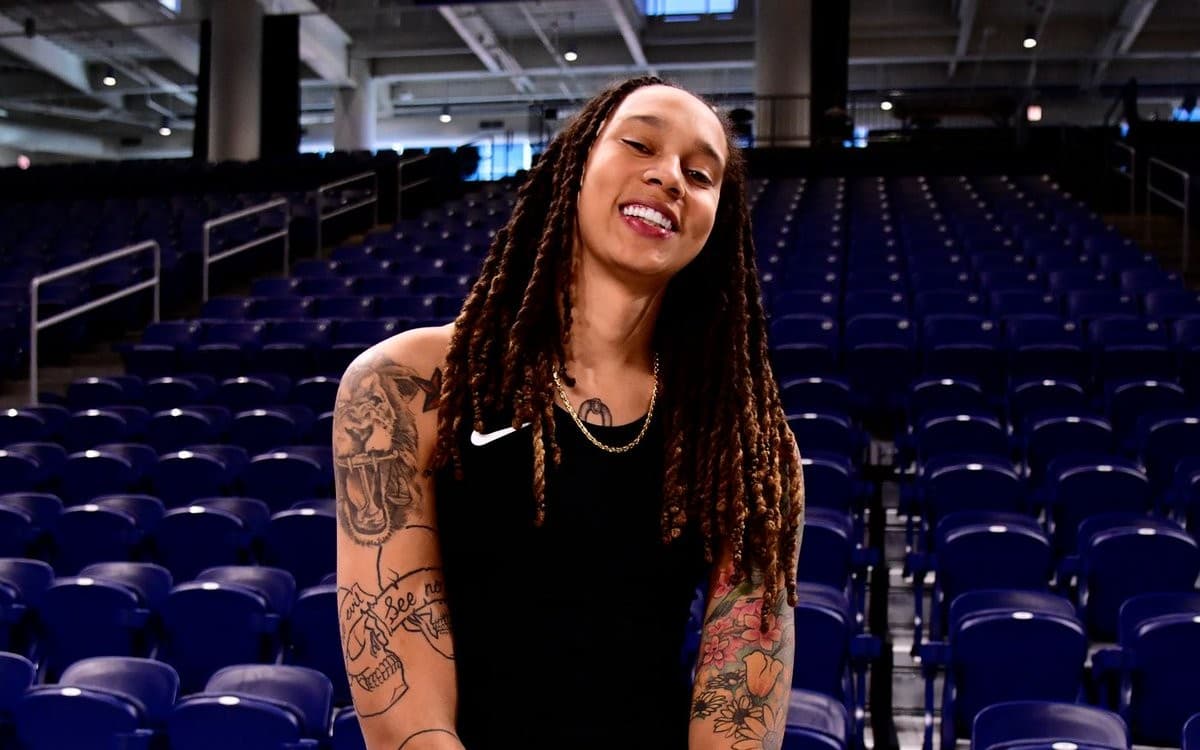 Celebran WNBA y NBA la liberación de Brittney Griner | Video ...